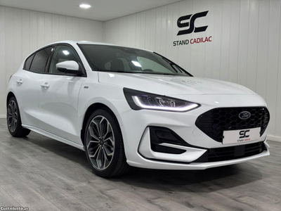 Ford Focus 1.0 ECOBOOST MHEV ST-LINE