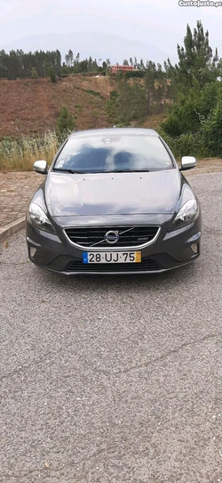 Volvo V40 Rdesign