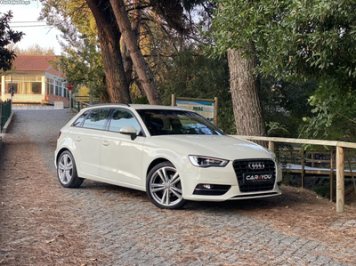 Audi A3 SportBack 1.6 Tdi S-Line