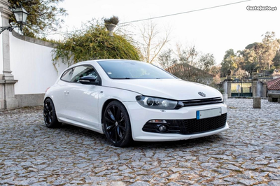 VW Scirocco R Line