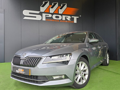 Skoda Superb 2.0 TDI Style DSG