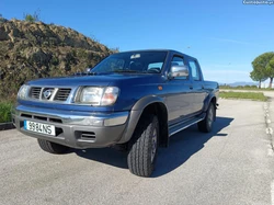 Nissan Navara D22