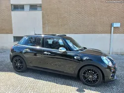 MINI Cooper 1.5 D 116cv Sport