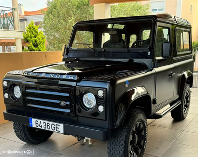 Land Rover Defender 90 2.5 TDi Metal Top