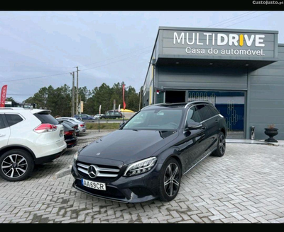 Mercedes-Benz C 300 Híbrido Plug-in