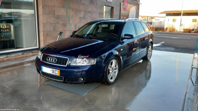 Audi A4 (8E)