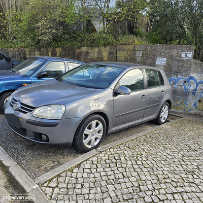 VW Golf 1.9 TDi 6V Confortline