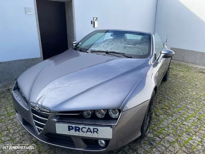 Alfa Romeo Spider 2.4 JTDm