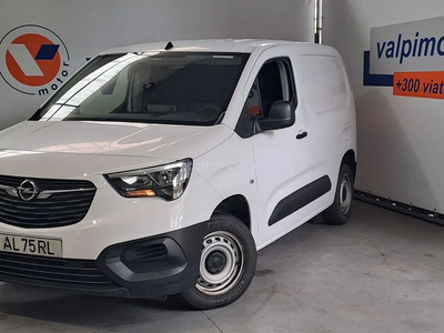 Opel Combo 1.5D 100CV Enjoy