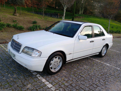 Mercedes-Benz C 200 C200 Diesel