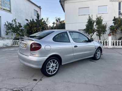 Renault Mégane 1.9dti coupe