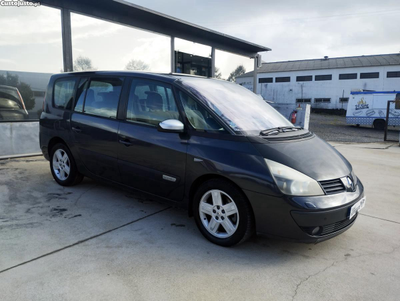 Renault Espace 2.2 dCi Initiale 6L