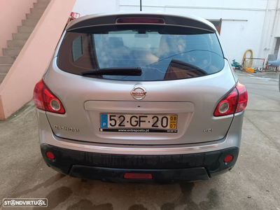 Nissan Qashqai 1.5 dCi Tekna FPD