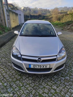 Opel Astra 1.7 CDTi Cosmo M5