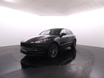 Porsche Macan 2.0 PDK 7Vel. GPS / Vidros Privacy / Park Assist / Teto de Abrir Panorâmico / Jantes Macan S 20