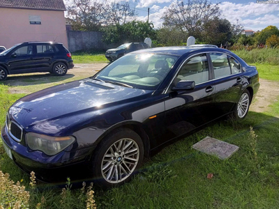 BMW 730 e65