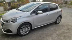 Peugeot 208 1.6 BlueHDI Style