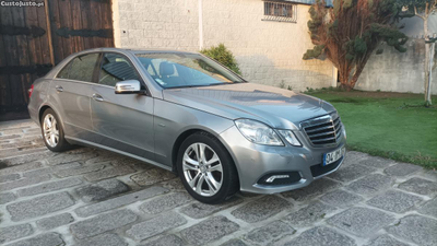 Mercedes-Benz E 250 CDi Avantgarde BlueEfficiency Auto.