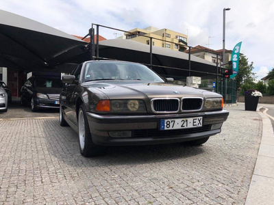 BMW Série 7 740 iA