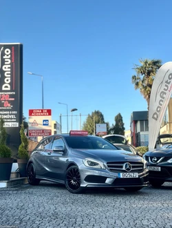 Mercedes-Benz A 180 AMG - Full-Extras