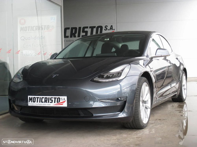 Tesla Model 3 Long-Range Dual Motor AWD