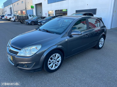 Opel Astra 1.7 CDTi Cosmo