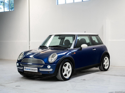 MINI Cooper 1.6 R50