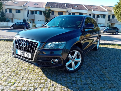 Audi Q5 2.0 Tdi SLINE QUATTRO