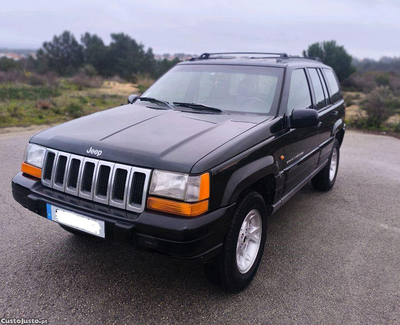 Jeep Grand Cherokee 2.5 Turbo