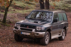 Mitsubishi Pajero 2.8 TD GLS Longo (V20)