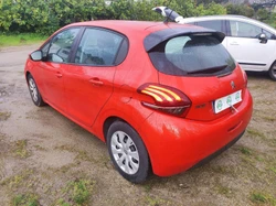 Peugeot 208 1.2gasolina