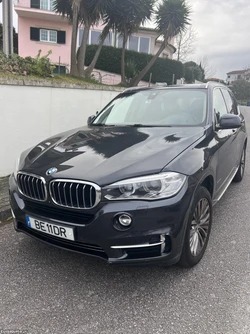 BMW X5 3.0 v6  258cv