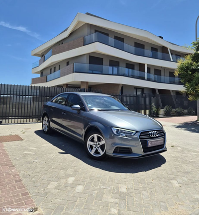 Audi A3 Limousine 1.6 TDi Design