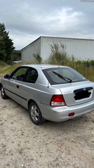 Hyundai Accent 1.5 crdi 3 cilindros