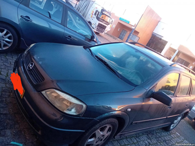 Opel Astra gasolina