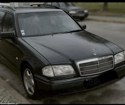 Mercedes-Benz C 200 Amg