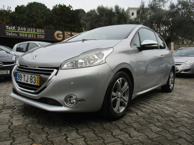 Peugeot 208 1.6 e-HDi Active 95g