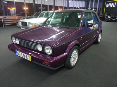 Volkswagen Golf 1.8