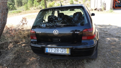 VW Golf Citadino