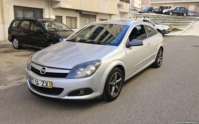 Opel Astra 1.7 CDTi GTC