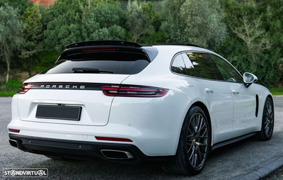 Porsche Panamera Sport Turismo 4 E-Hybrid