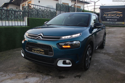 Citroën C4 CACTUS 1.2 PureTech / 110cv/ Shine