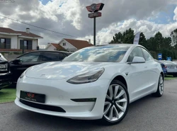 Tesla Model 3 Performance Tração Integral