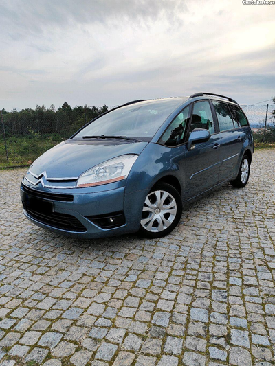 Citroën C4 Grand Picasso 1.6HDI CX automática (impecável)