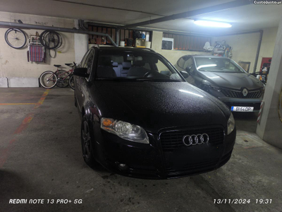 Audi A4 (A4)