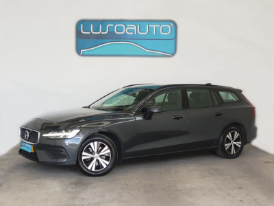 Volvo V60 2.0 D3 Momentum Plus