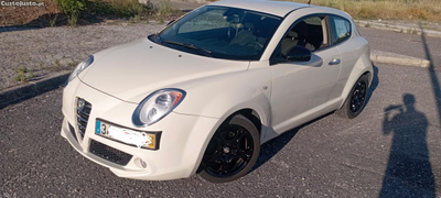 Alfa Romeo Mito Distintive