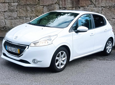 Peugeot 208 1.4Hdi-Garantia