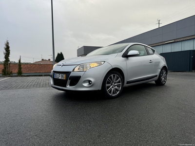 Renault Mégane Coupe 1.5 dci dynamique