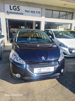 Peugeot 208 1.6 bluehdi